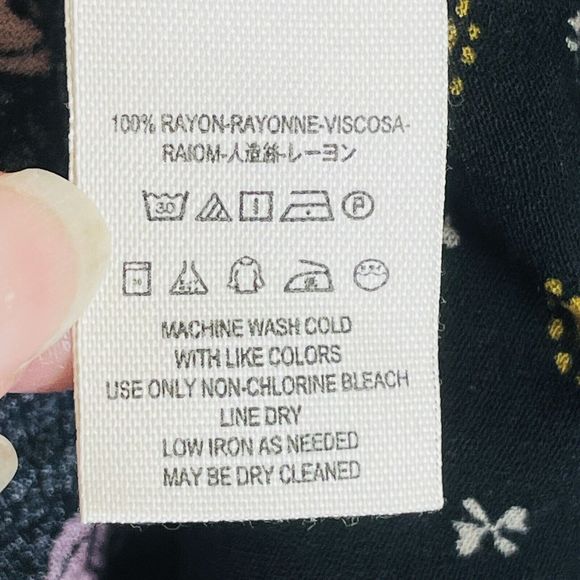 NEW Free People  Womens Medium Black Maroon Where We Roam Ditsy Top Blouse - Picture 7 of 7